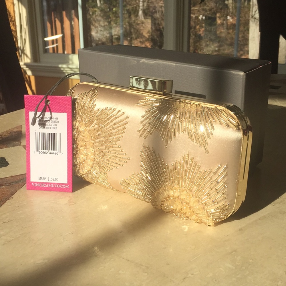 ๐๐๐VINCE CAMUTO๐๐๐
Clutch Purse!! - Picture 2 of 4